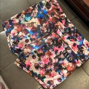 Fleo booty shorts